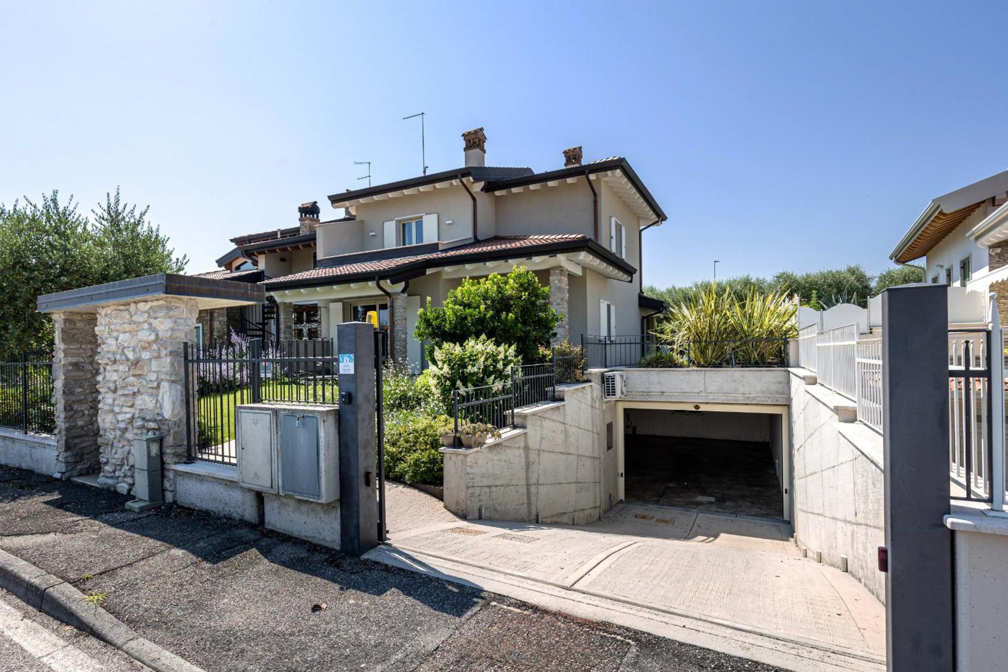 Villa Rita Пескьера-дель-Гарда Экстерьер фото